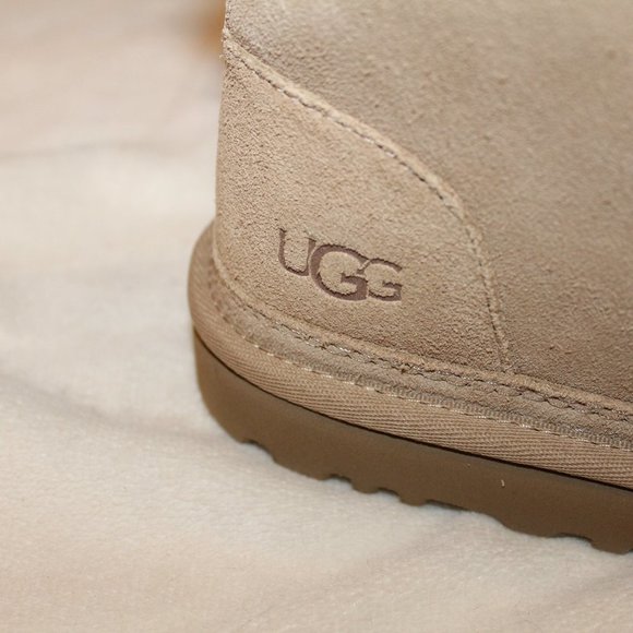 NIB UGG MEN\'S NEUMEL SUEDE SHEARLING CHUKKA‎ WINTER BOOTS SAND main image 5